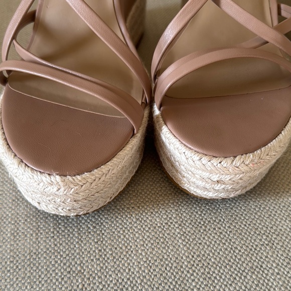 Steve Madden Platform Tan and Cream Espadrille Wedge Sandals - Picture 5 of 6